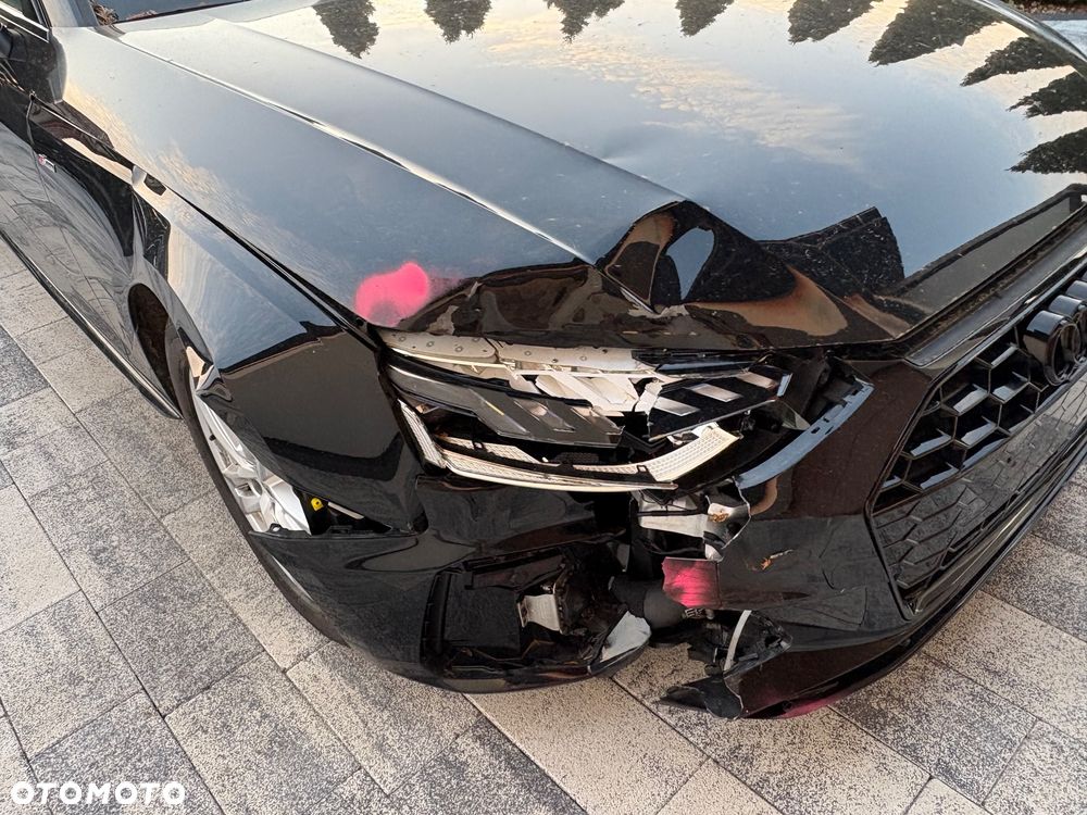 Audi A4 Avant 40 TFSI S tronic S line - 25