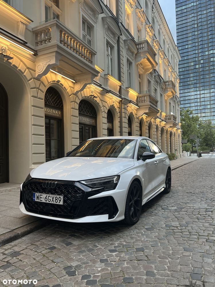 Audi RS3 Limousine - 6