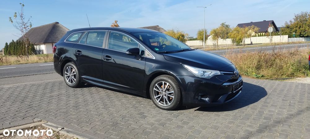 Toyota Avensis Touring Sports 1.8 Executive - 7