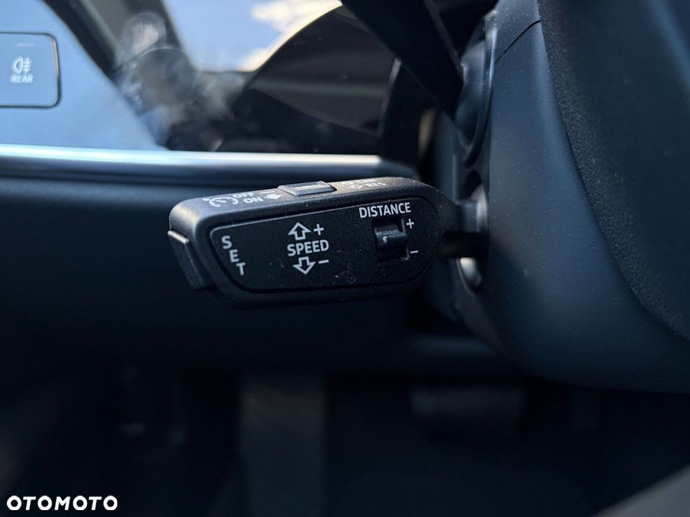 Audi A8 - 15
