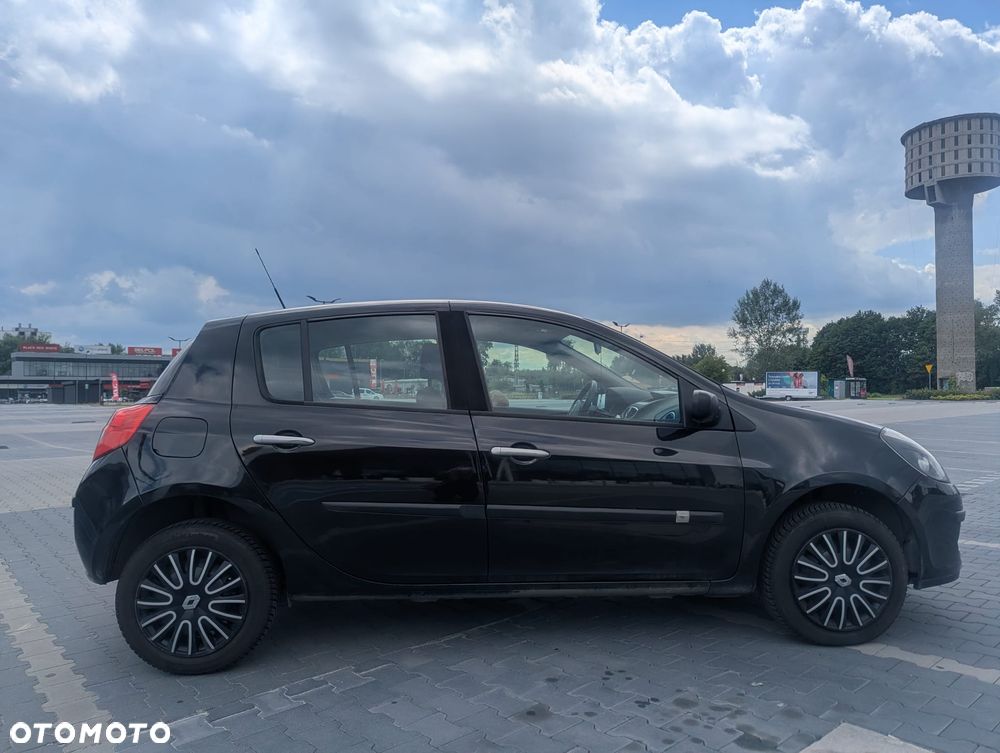 Renault Clio 1.5 dCi Extreme - 4