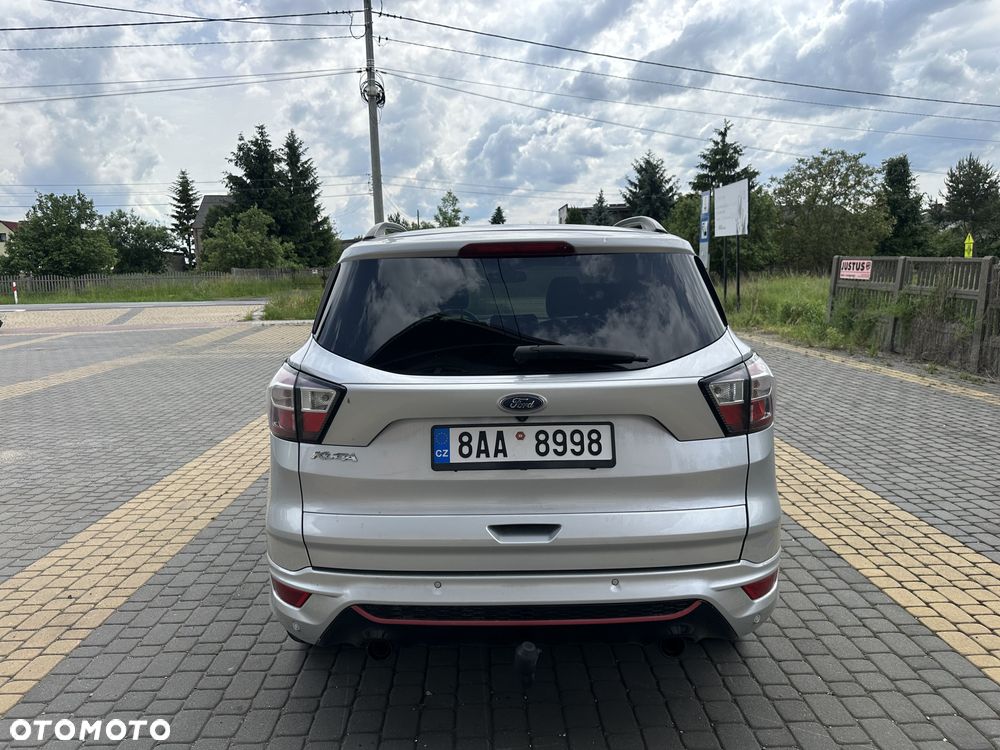 Ford Kuga 2.0 TDCi 4x4 ST-Line - 13