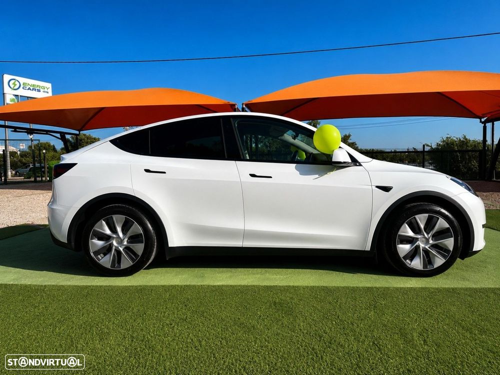 Tesla Model Y Standard - 5