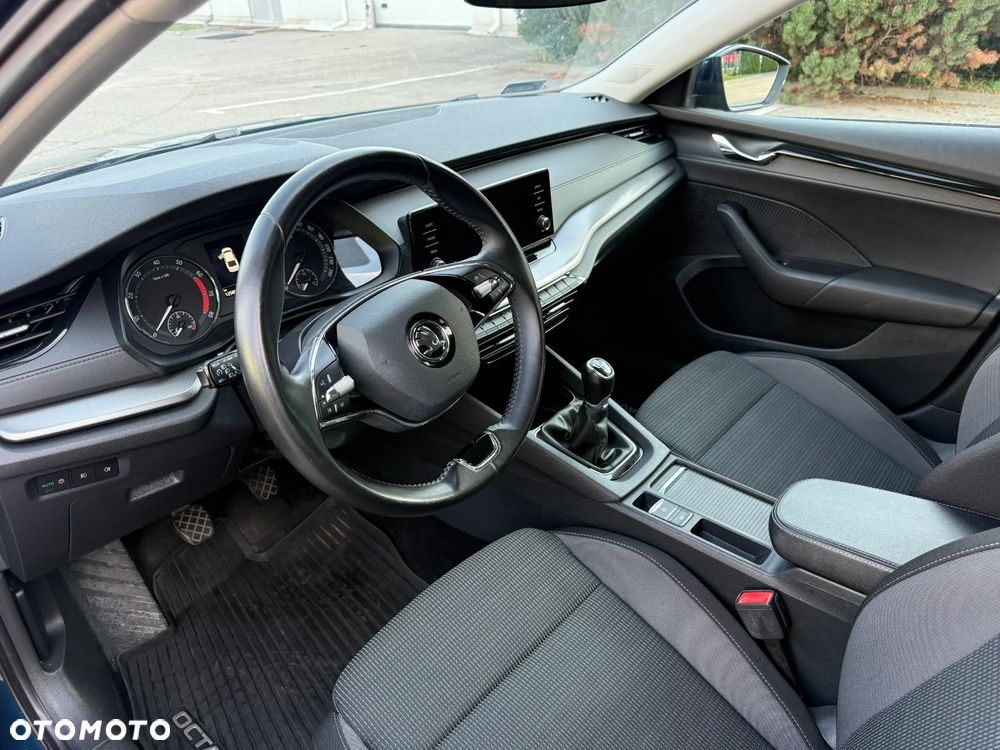 Skoda Octavia 1.5 TSI ACT Ambition - 10