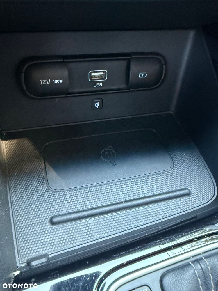Kia Niro 1.6 GDI 2WD Vision - 30