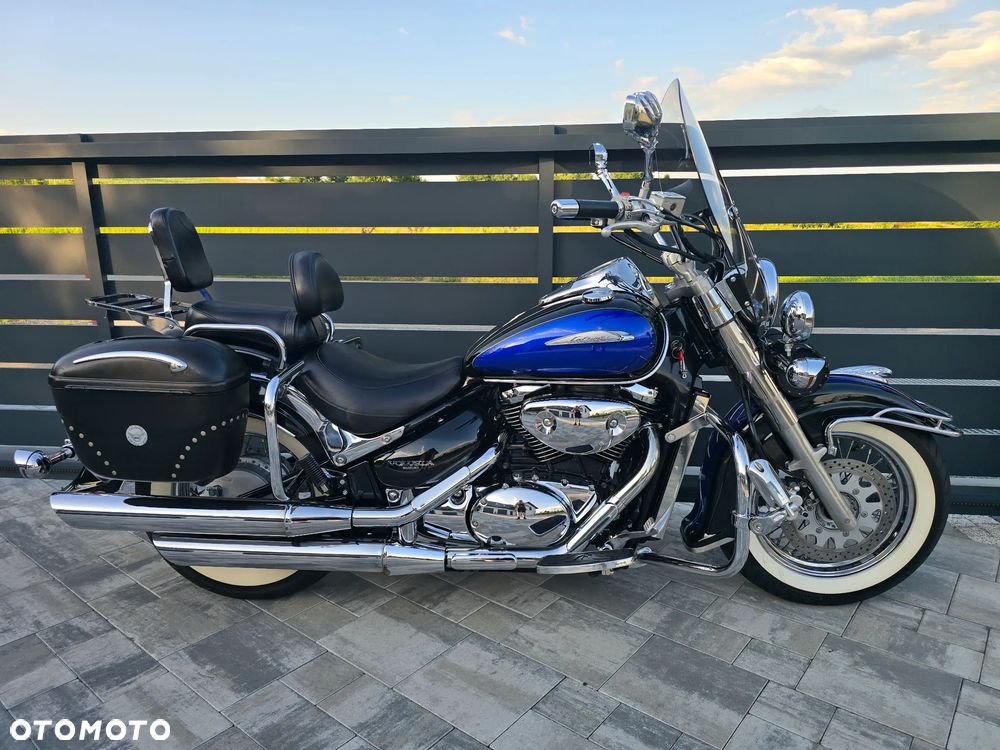 Suzuki VL 800 Volusia - 2
