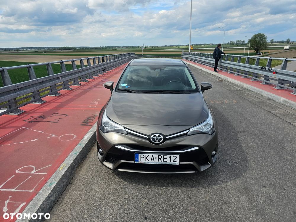 Toyota Avensis 1.8 Active MS - 7