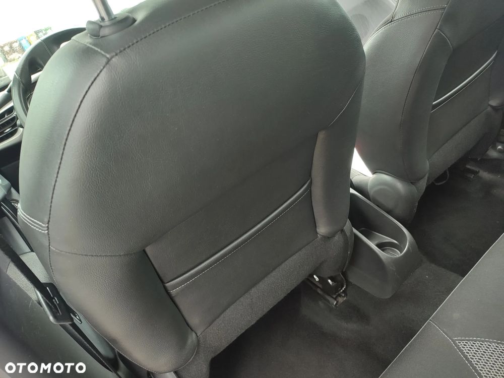 Citroën C3 Pure Tech 110 Stop&Start RED BLOCK - 19