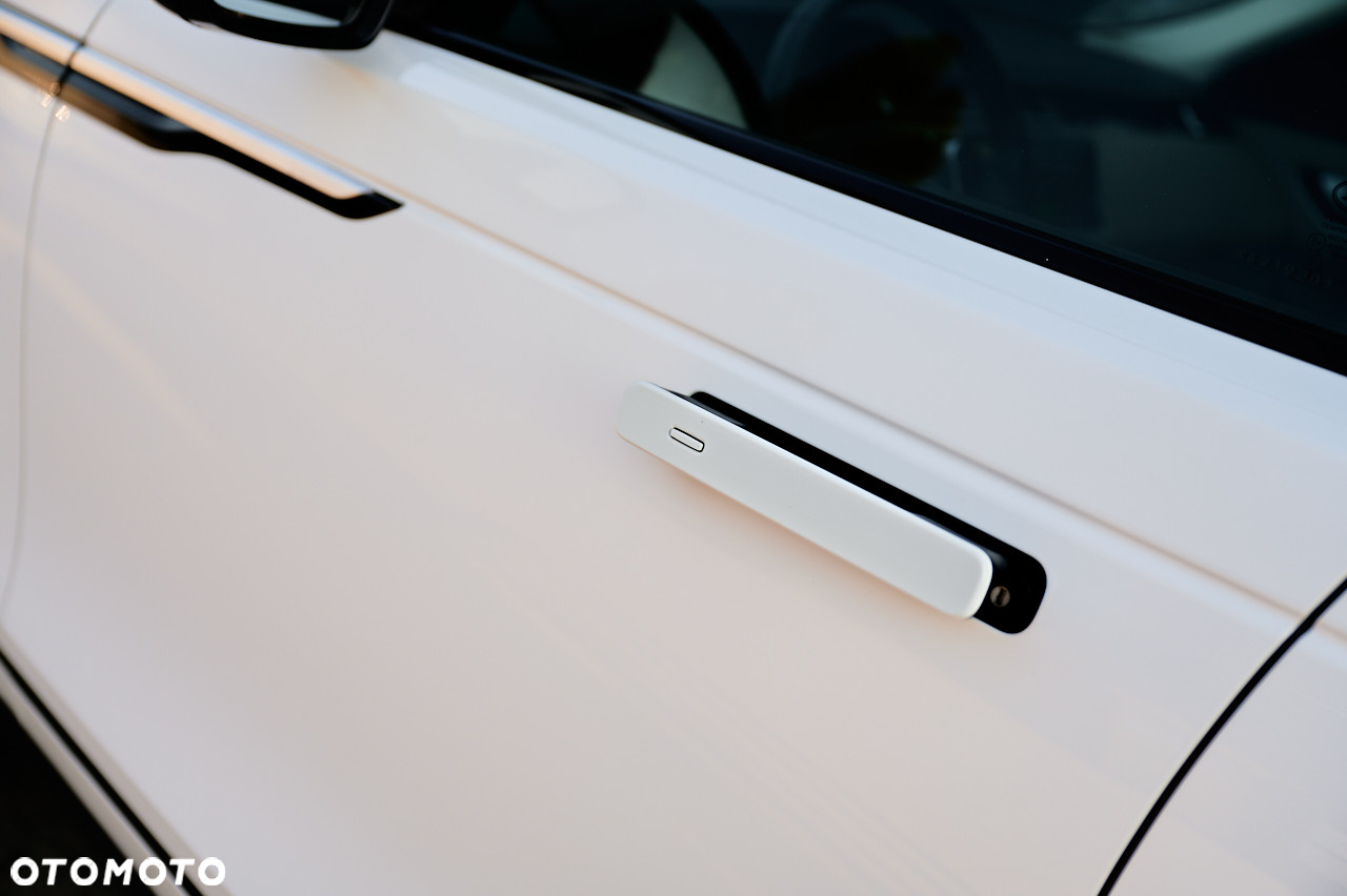 Land Rover Range Rover Velar 2.0 P250 R-Dynamic - 33