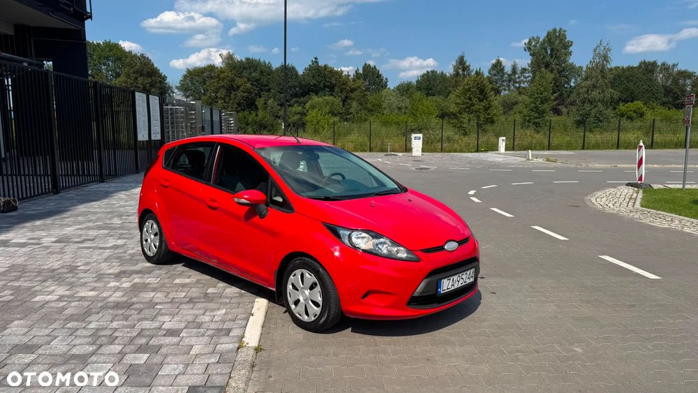 Ford Fiesta 1.25 Ambiente - 28