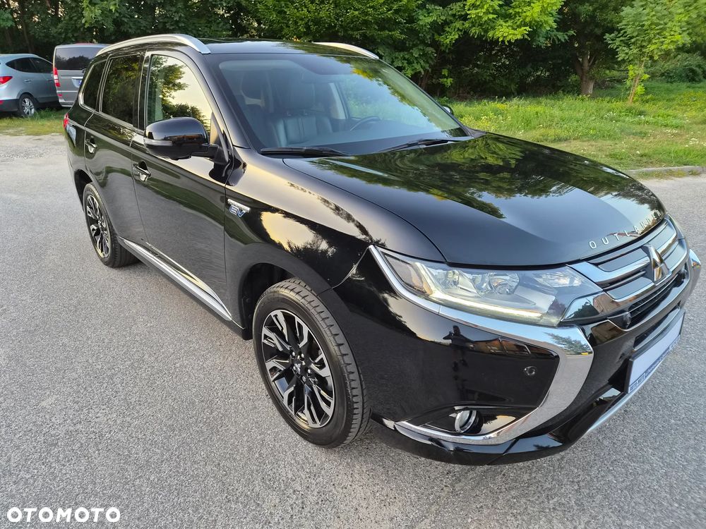 Mitsubishi Outlander - 20