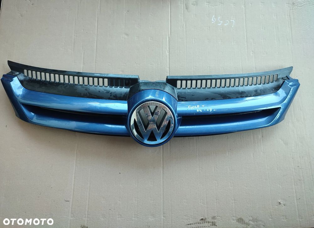 VW Golf Plus+ grill atrapa kolor LC5G - 1