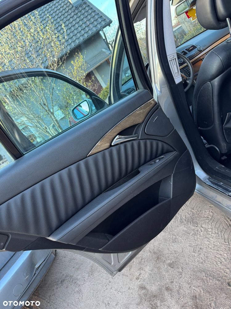 Mercedes-Benz Klasa E 320 CDI Avantgarde - 8