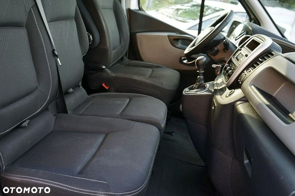 Renault Trafic - 15