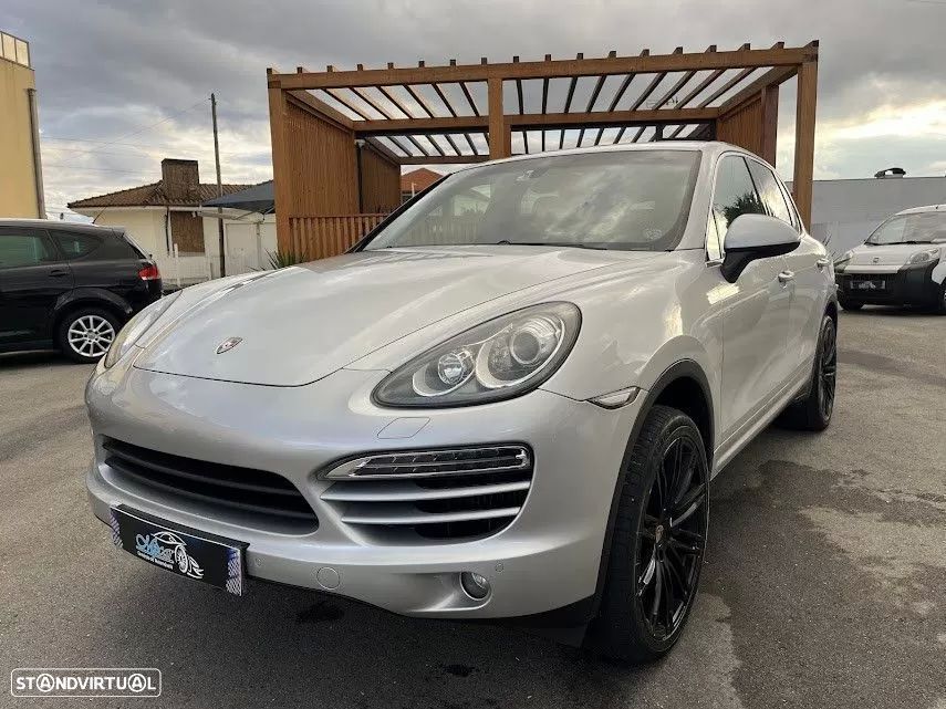 Porsche Cayenne Tiptronic - 1