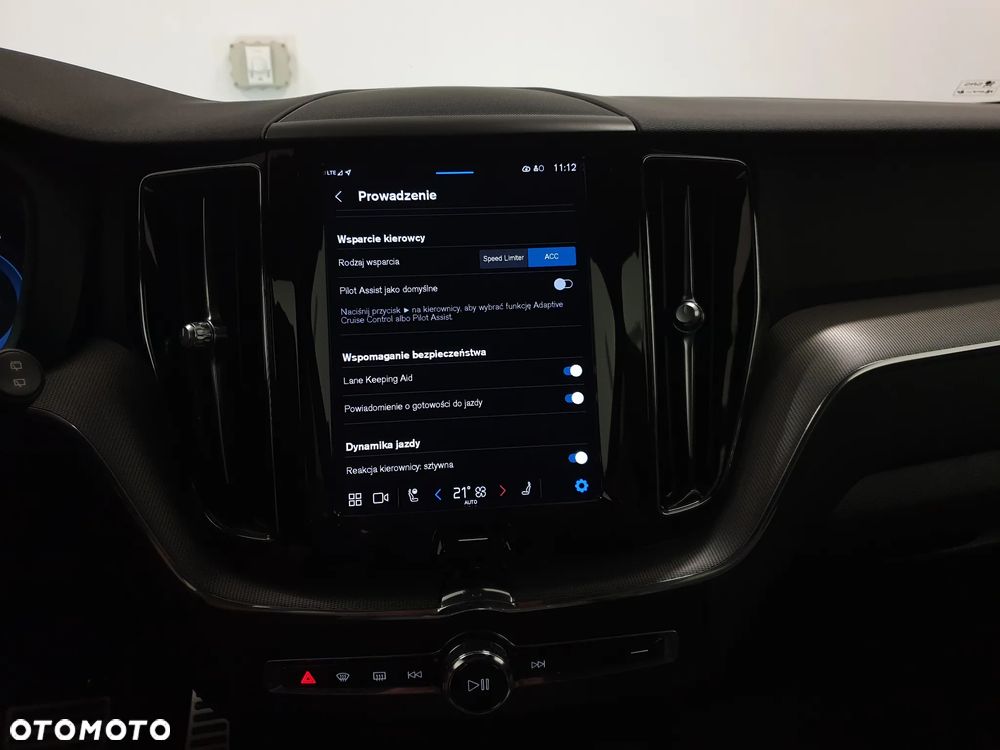 Volvo XC 60 B4 D Geartronic RDesign - 24