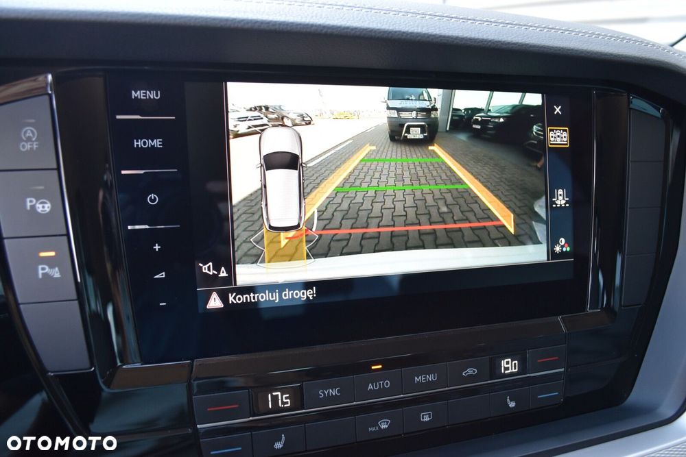 Volkswagen Touareg - 16