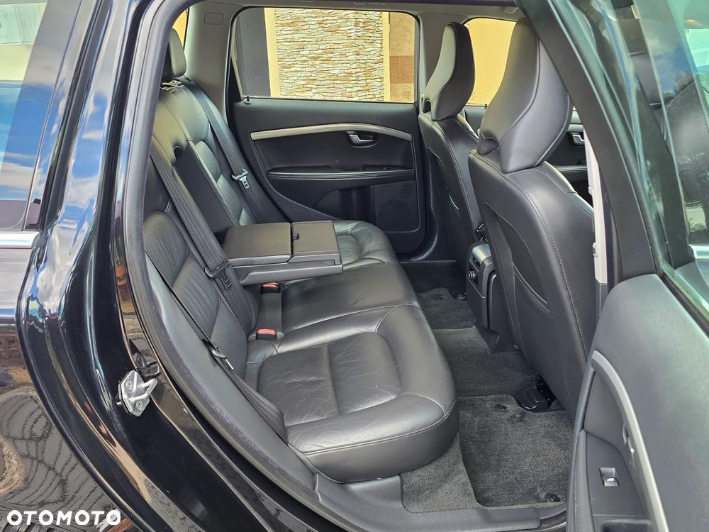 Volvo V70 D4 Summum - 25