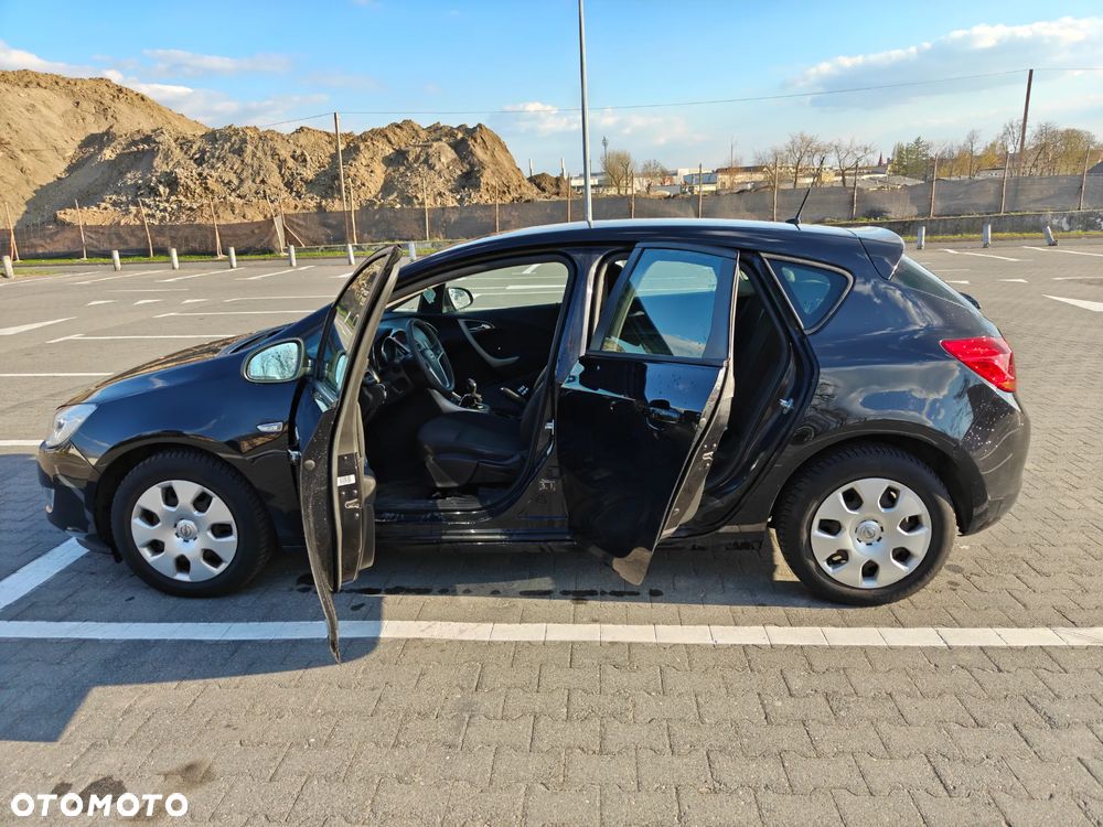 Opel Astra 1.3 CDTI DPF EcoFLEX Start/Stop Active - 10
