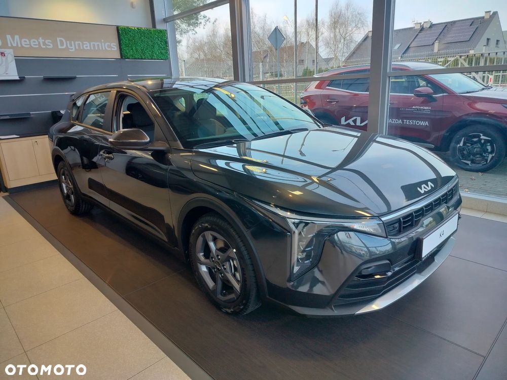 Kia K4 - 1