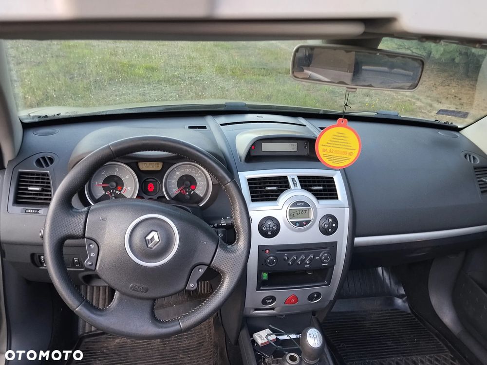 Renault Megane - 9