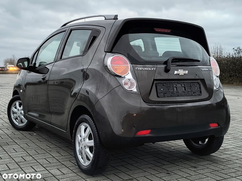 Chevrolet Spark 1.2 LT+ - 3
