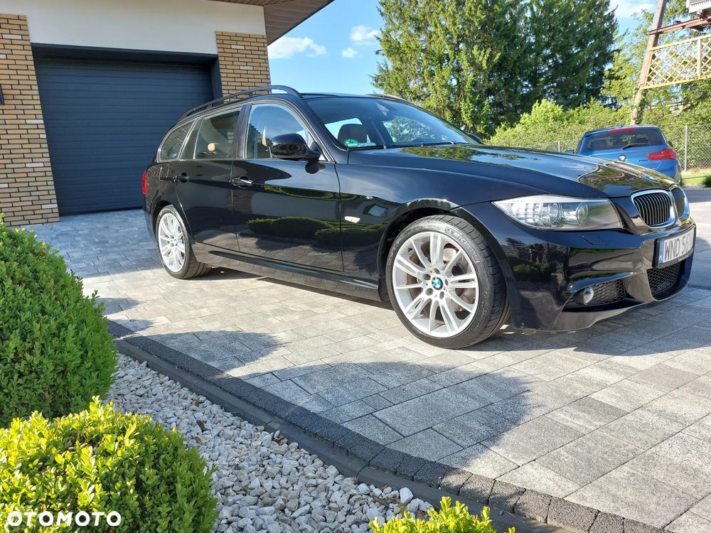 BMW Seria 3 320d - 30