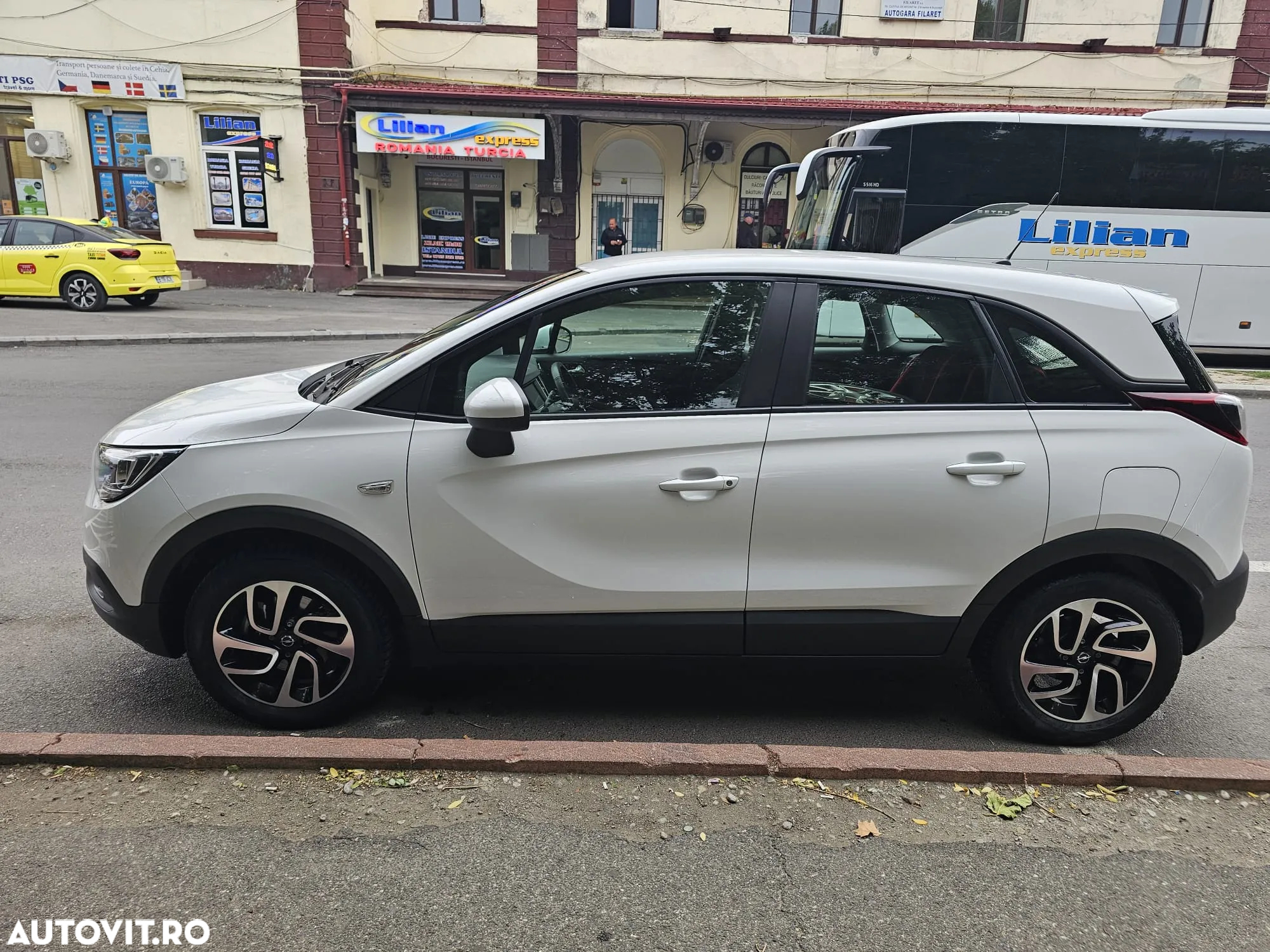 Opel Crossland X 1.2 Start/Stop Enjoy - 3