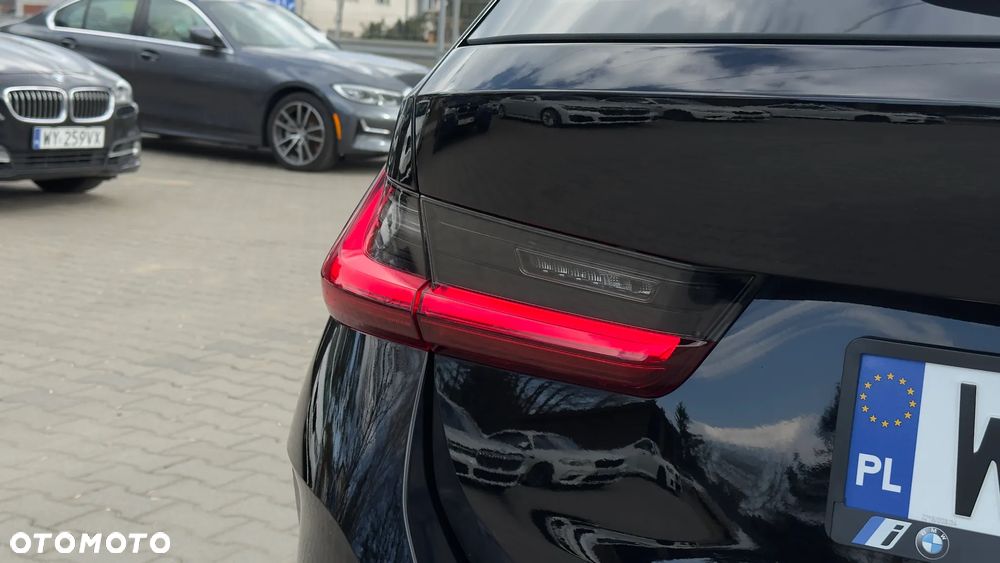 BMW Seria 3 318i Business Edition - 12