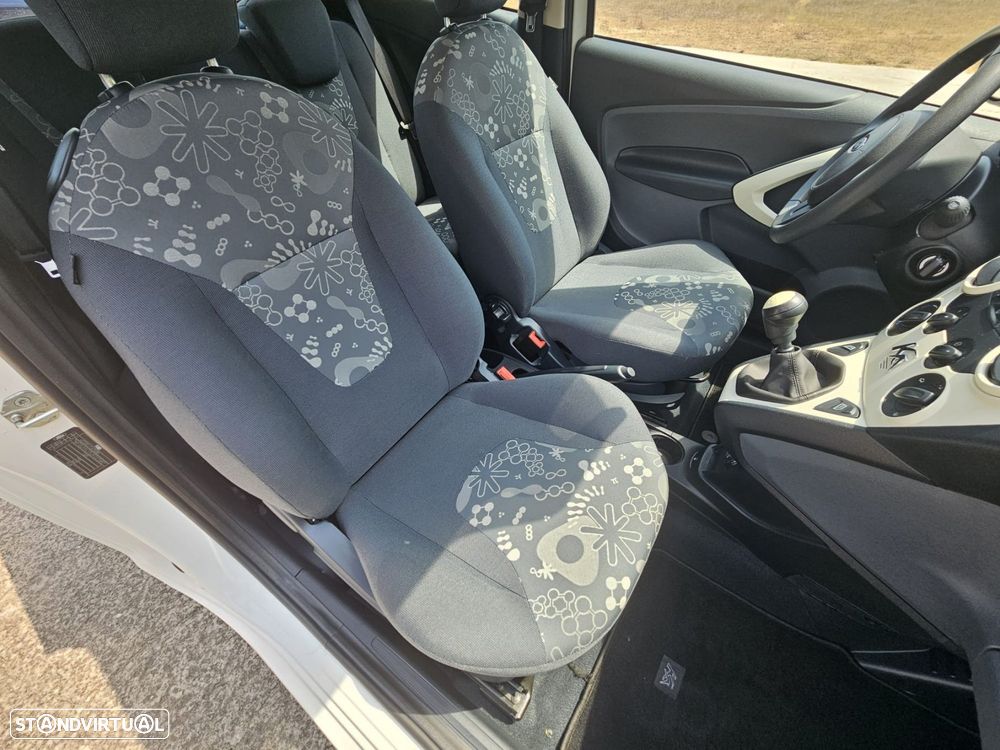 Ford KA 1.2 City - 28