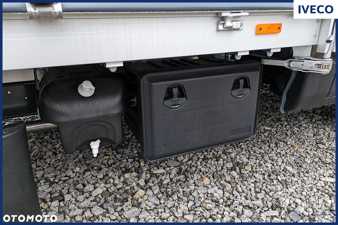 Iveco Daily 70C18 Zabudowa 15EP 180KM - 13