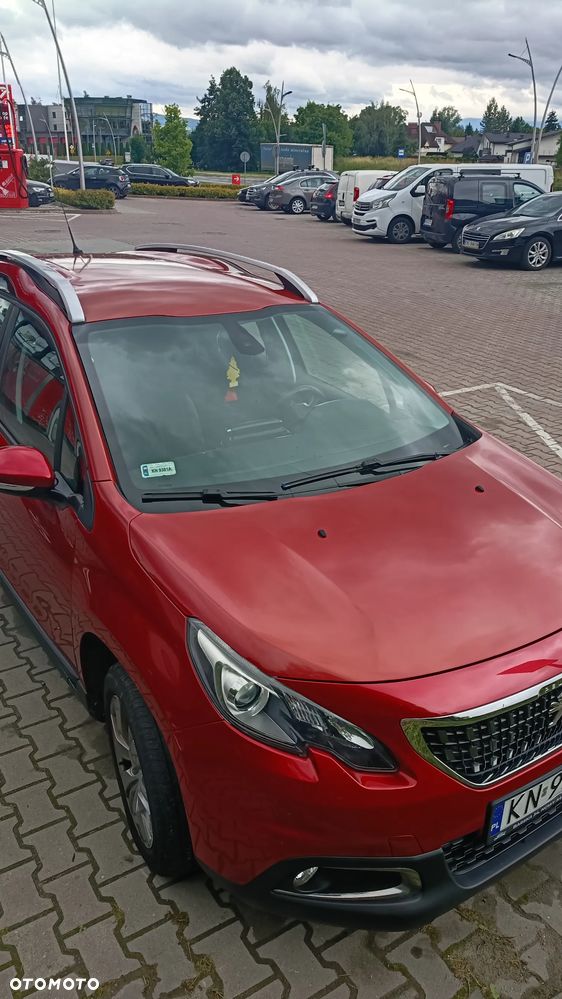 Peugeot 2008 1.2 Pure Tech GPF Active S&S - 4