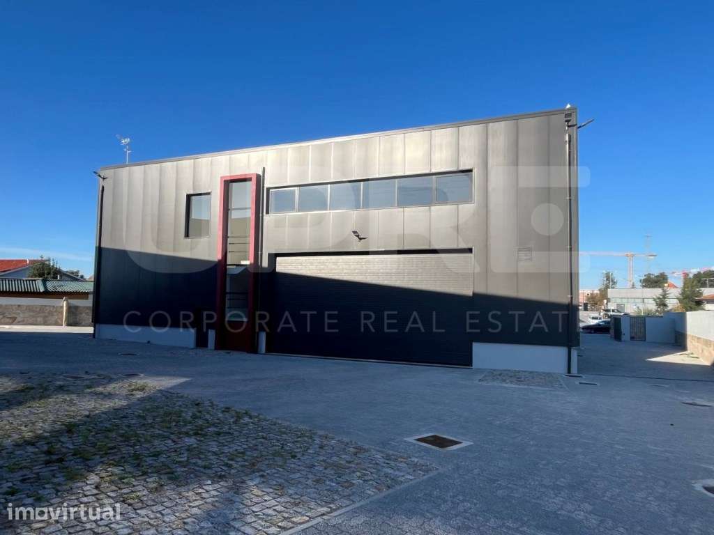 ARMAZÉM 558 m2 | ARRENDA | MAIA (Aeroporto) - Grande imagem: 5/15