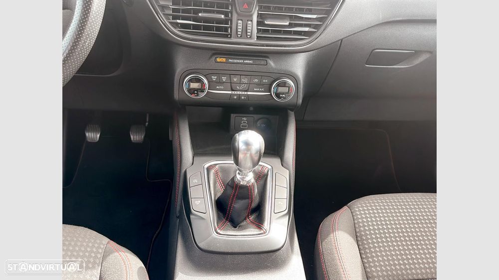 Ford Kuga 1.5 EcoBoost ST-Line - 22