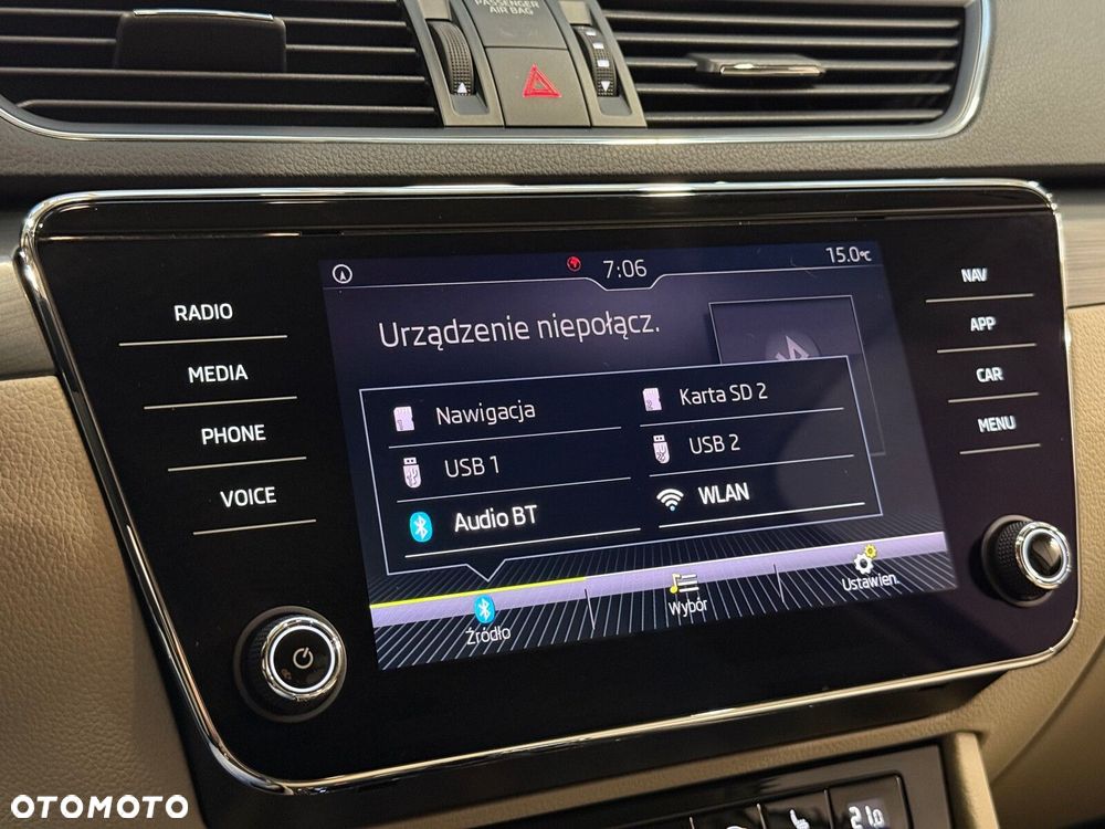 Skoda Superb 1.5 TSI ACT Style DSG - 37