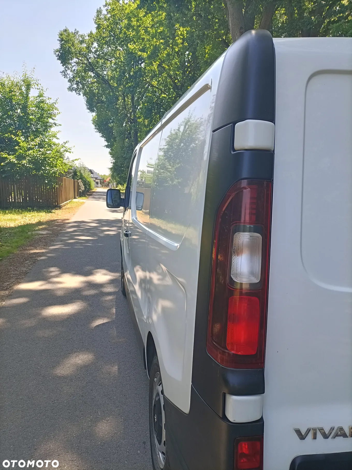 Opel Vivaro - 16