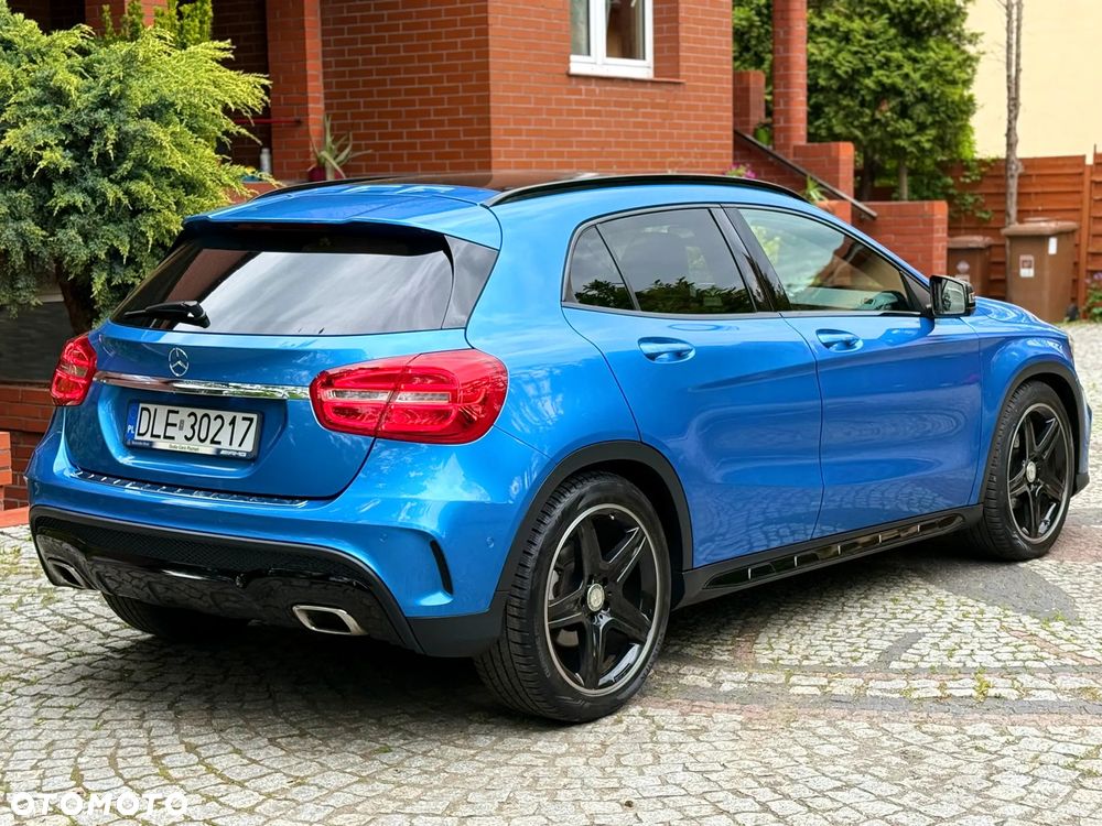Mercedes-Benz GLA - 3