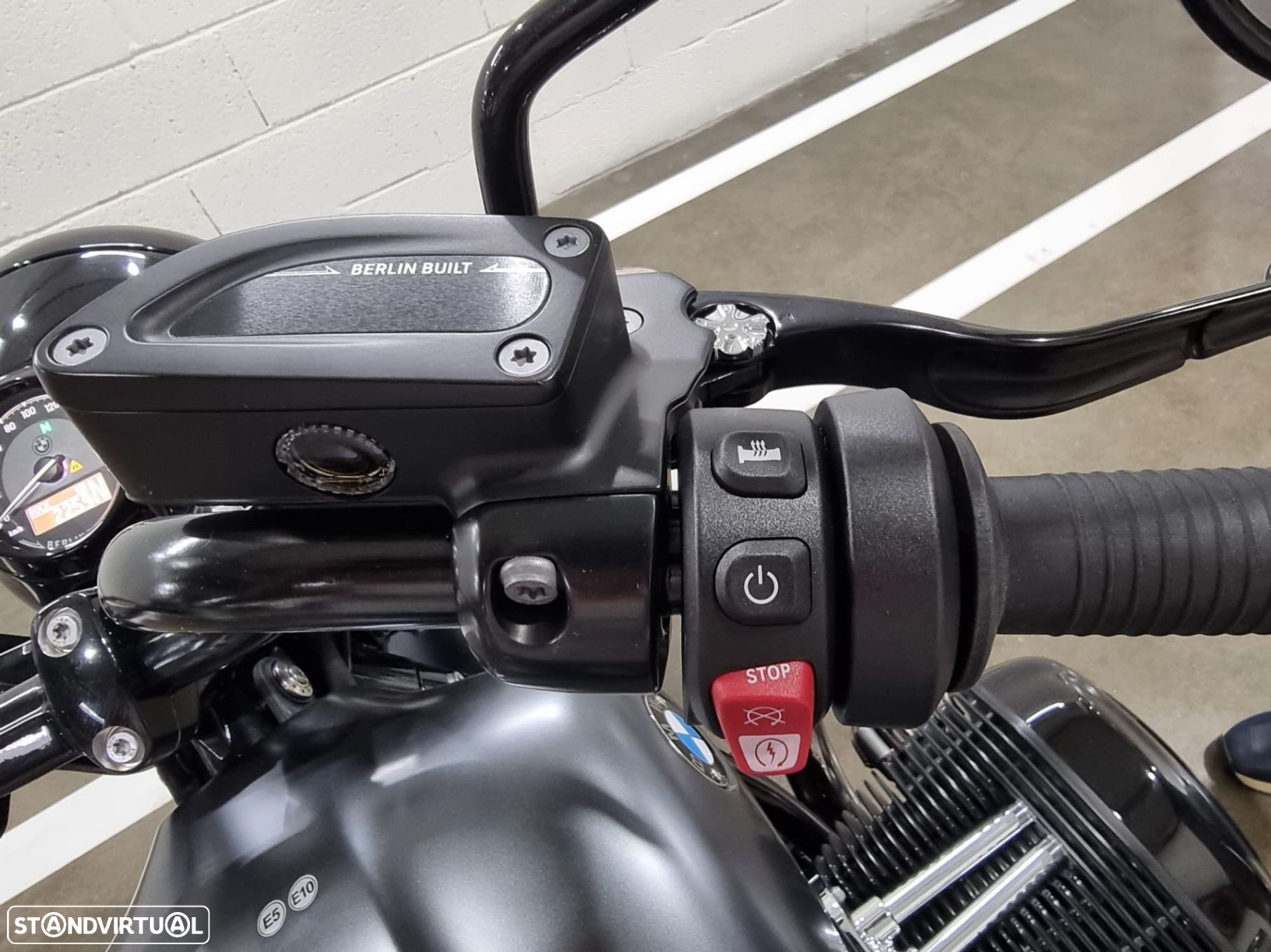 BMW R 18 18 Roctane - 8