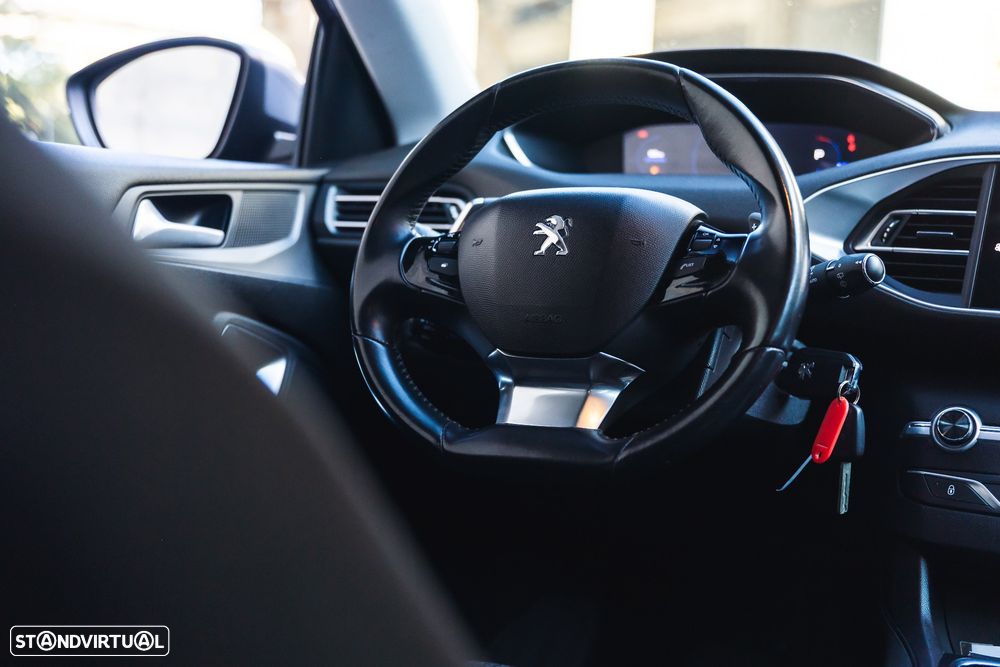 Peugeot 308 - 18