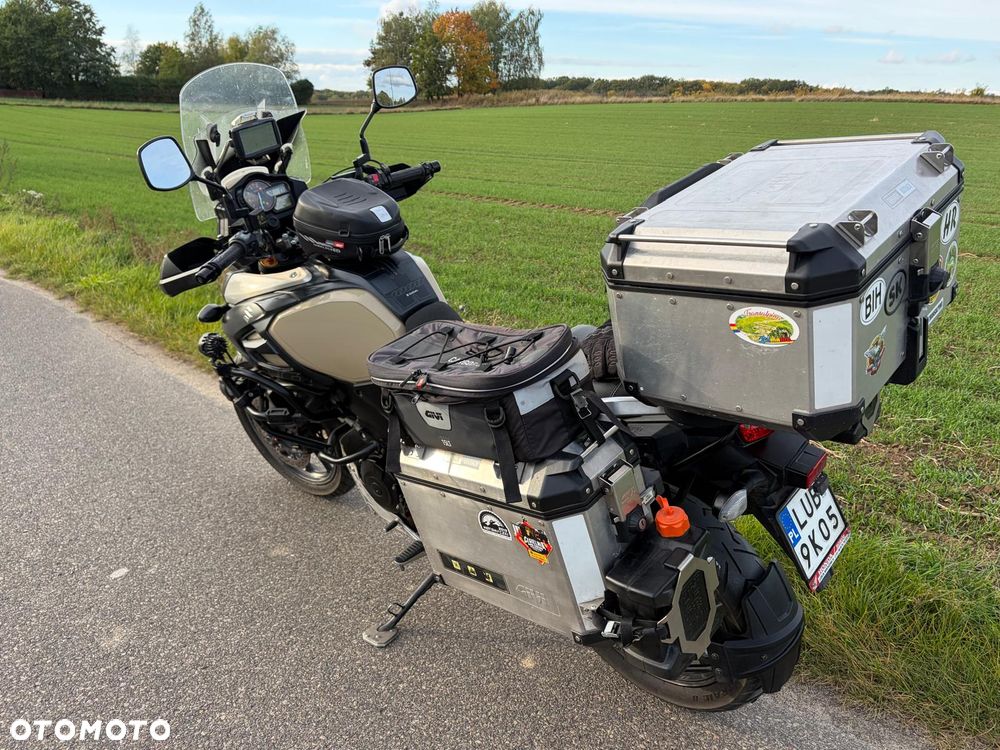 Suzuki V-STROM - 2