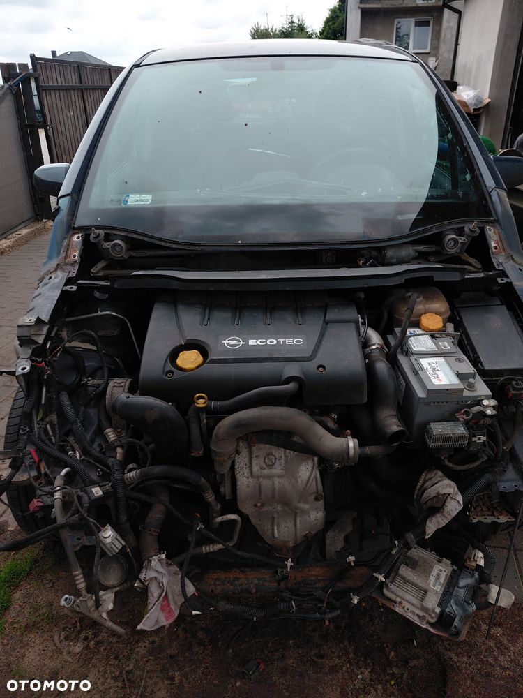 Opel Zafira - 6