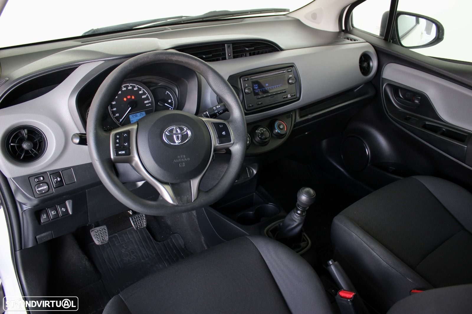 Toyota Yaris 1.4 D-4D ACtive - 18