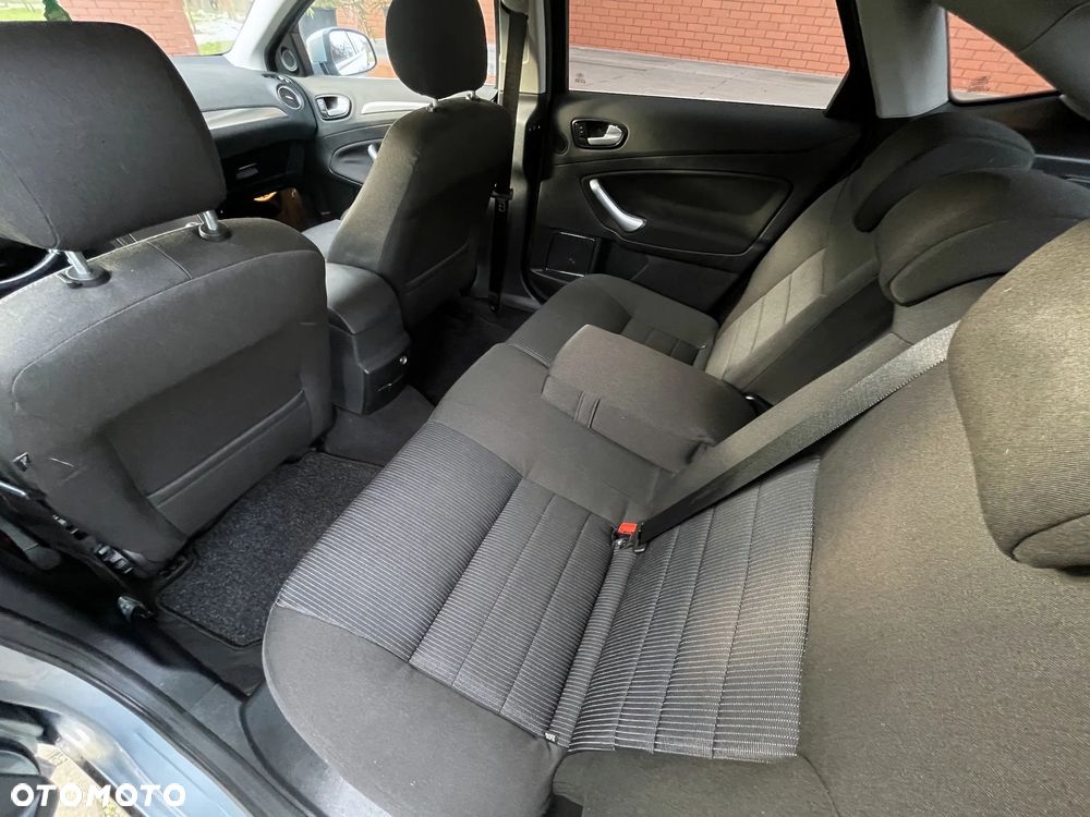 Ford Mondeo 2.0 Viva Titanium - 39