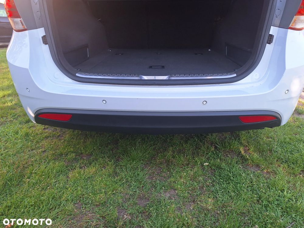Hyundai i40 1.7 CRDi Comfort DCT - 28