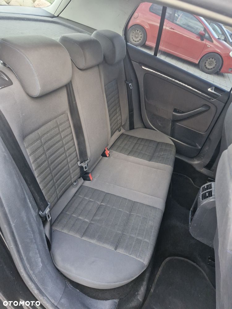 Volkswagen Golf 1.9 TDI Comfortline - 8