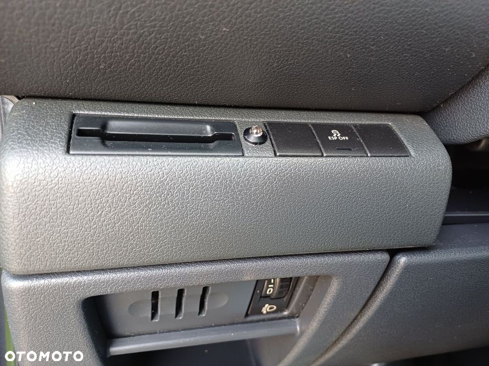 Peugeot 5008 2.0 HDi Allure 7os - 18