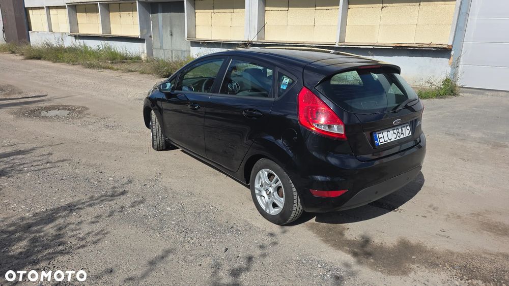 Ford Fiesta 1.25 Ambiente EU5 - 3