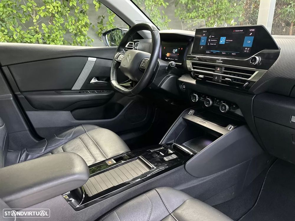 Citroën C4 PureTech 130 Stop&Start EAT8 SHINE - 16