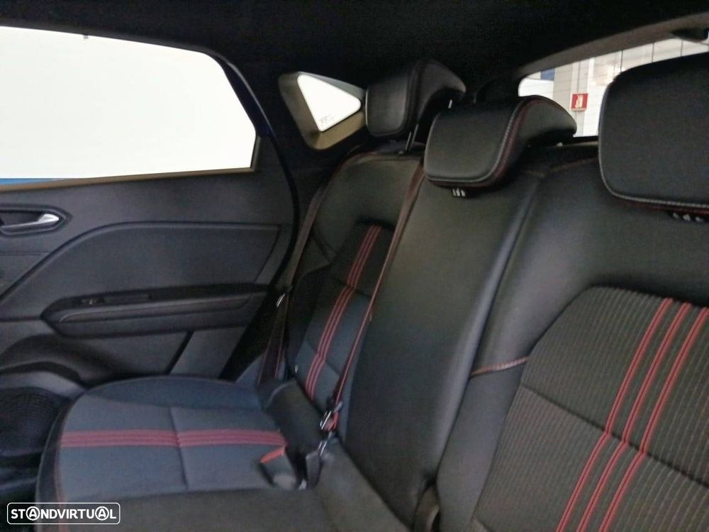 Renault Captur 1.6 E-Tech Plug-In RS Line - 10