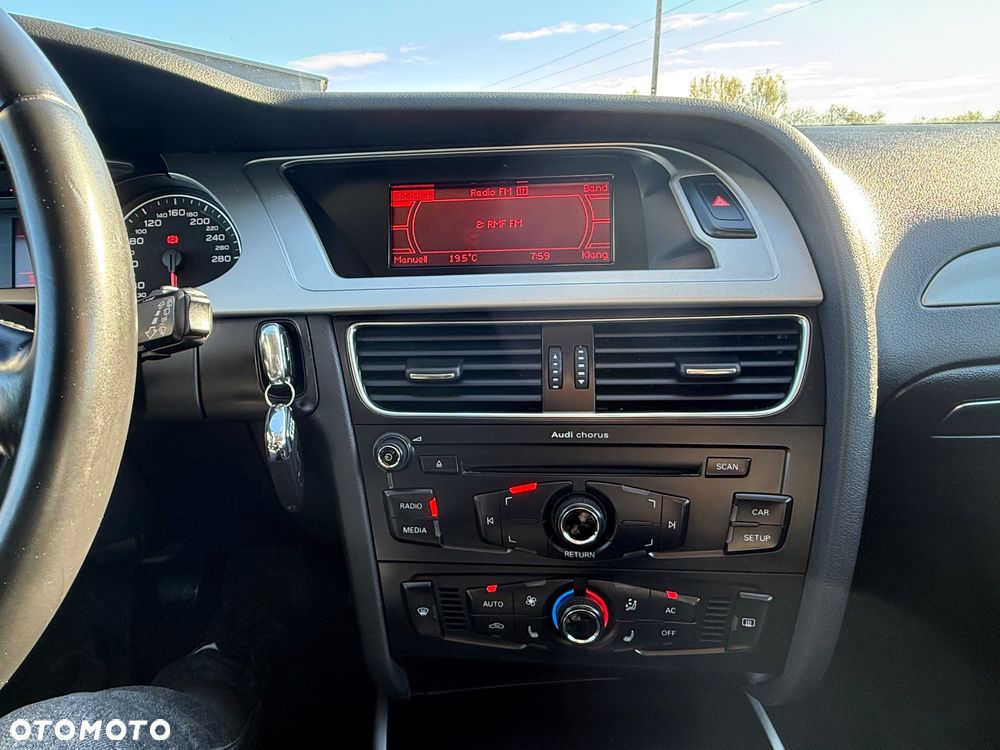 Audi A4 Avant 2.0 TDI DPF - 24